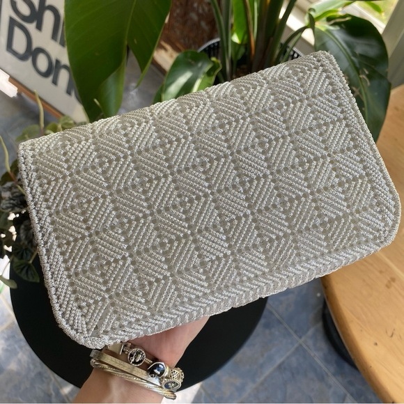 Vintage Silver Threaded Woven Evening Clutch Bag - Picture 3 of 7